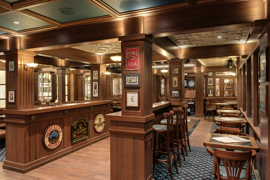 MSC Cruises MSC Meraviglia Brass Anchor Pub 2.jpg